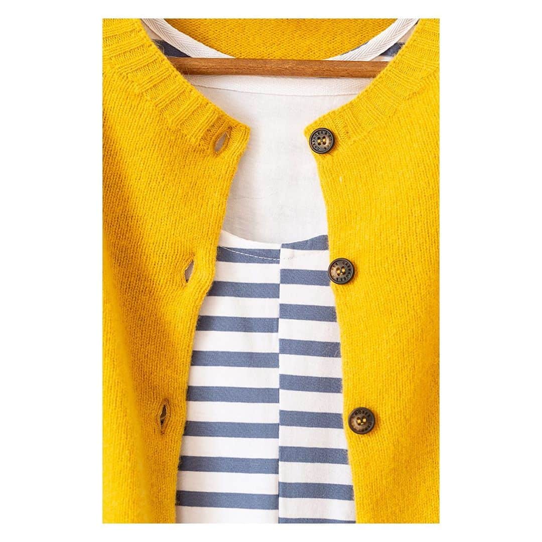 キャベジズ&ローゼズのインスタグラム：「All things bright and beautiful ✨ Add a splash of colour to your wardrobe with the organic Ivy Dress in Blue Stripe and the Scottish made Grace Cardigan in yellow #slowfashion #newarrivals😍 #brights #lovecolour #organiccotton #yellowcardigan #bluestripes #organicjersey #cabbagesandroses #cabbagesandrosesfashion @christina_strutt @cabbagesandroses_shop 👆Link In Bio👆」