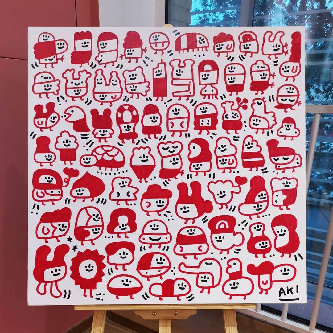 のインスタグラム：「Aki tiny chacaters for Hiiibrand @hiiibrand」