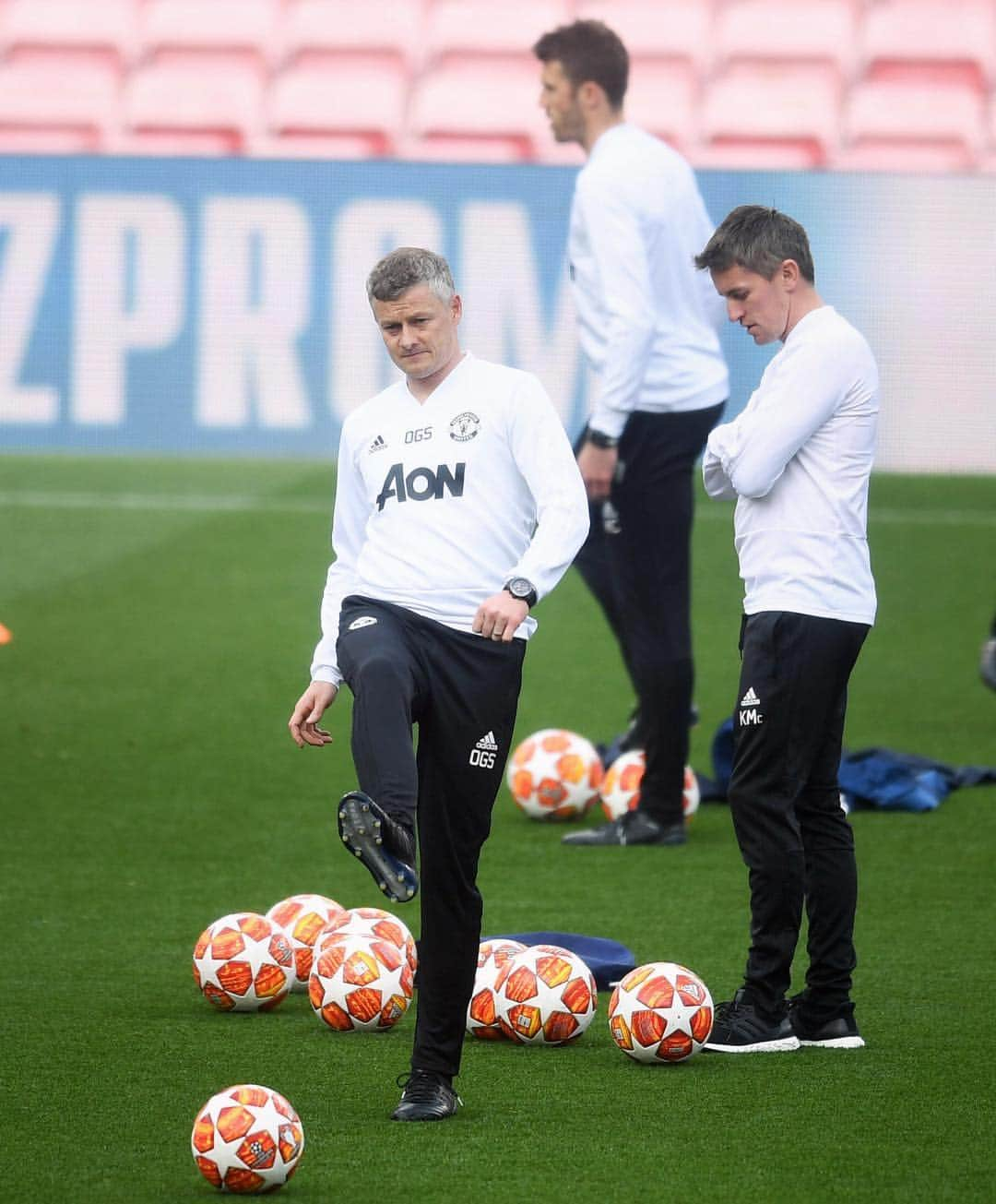 マンチェスター・ユナイテッドさんのインスタグラム写真 - (マンチェスター・ユナイテッドInstagram)「Working hard in Barca's back yard! 💪 #MUFC #ChampionsLeague」4月16日 2時18分 - manchesterunited