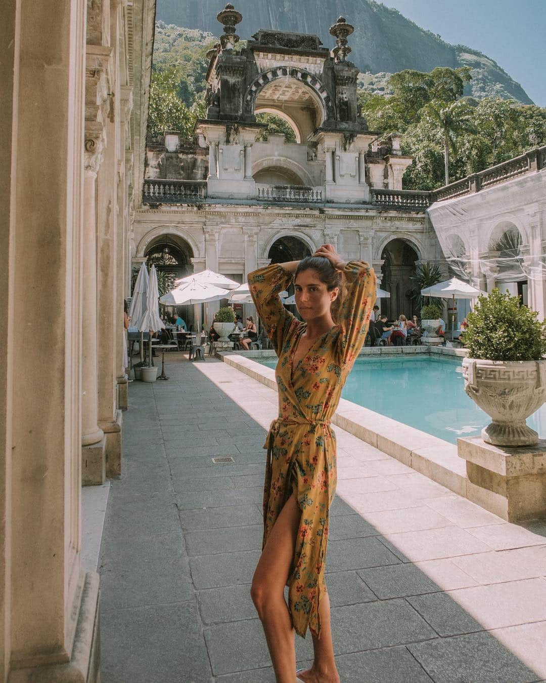 Anthropologieさんのインスタグラム写真 - (AnthropologieInstagram)「It's a beautiful day for new Faithfull exclusives! Come see what awaits ✨ Photo via @belenhostalet (link in profile to shop this @faithfullthebrand Le Figuaro Wrap Dress)」4月16日 2時27分 - anthropologie