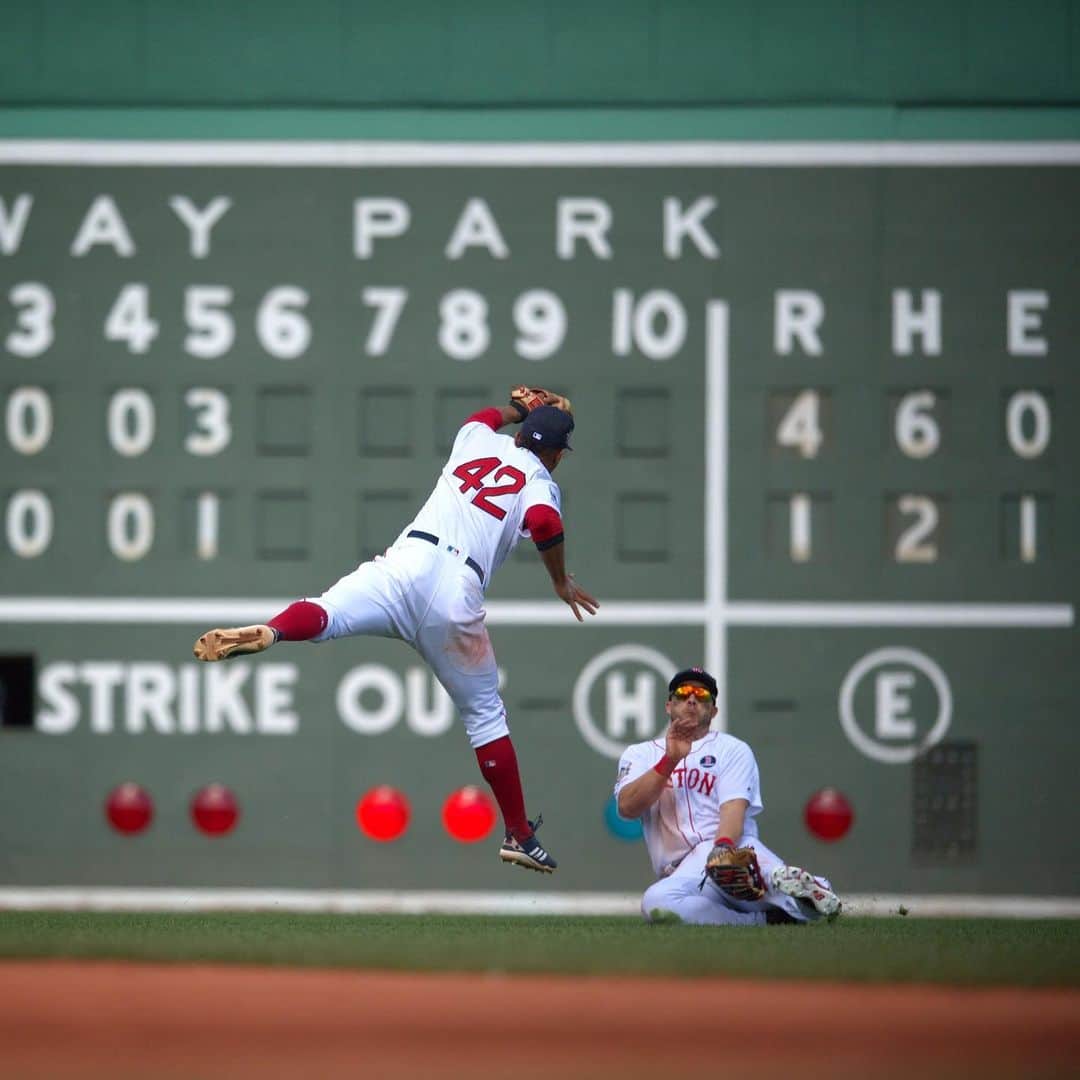 ボストン・レッドソックスさんのインスタグラム写真 - (ボストン・レッドソックスInstagram)「Left fielder, Steve Pearce. 👏」4月16日 2時41分 - redsox