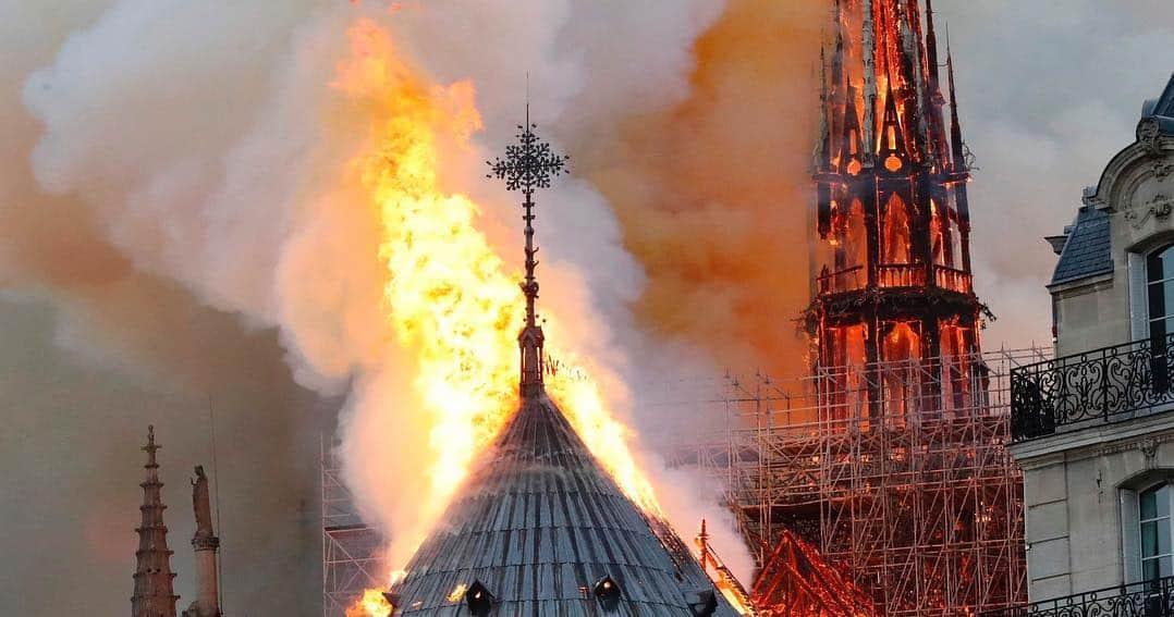 オマール・シーさんのインスタグラム写真 - (オマール・シーInstagram)「💔 Tristesse...#NotreDame」4月16日 3時08分 - omarsyofficial