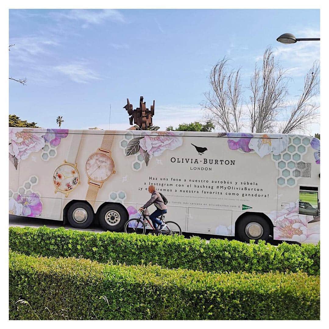 Olivia Burtonさんのインスタグラム写真 - (Olivia BurtonInstagram)「Hola Spain! 🇪🇸 Have you spotted our Olivia Burton bus roaming around Spain? Share aphoto of the bus to enter our competition to win an Olivia Burton goodie bag! 🌸✨ --- To Enter: 1. Find our bus and take a photo! 2. Share it on your Instagram page with our hashtag #MyOliviaBurton 3. We will pick a favourite to win! 🌟 --- Visit our website to find out all the details of the contest: http://es.oliviaburton.com/es/es/contest-terms.html  #DreamComeTrue #oliviaburtonbus」4月16日 3時36分 - oliviaburtonlondon