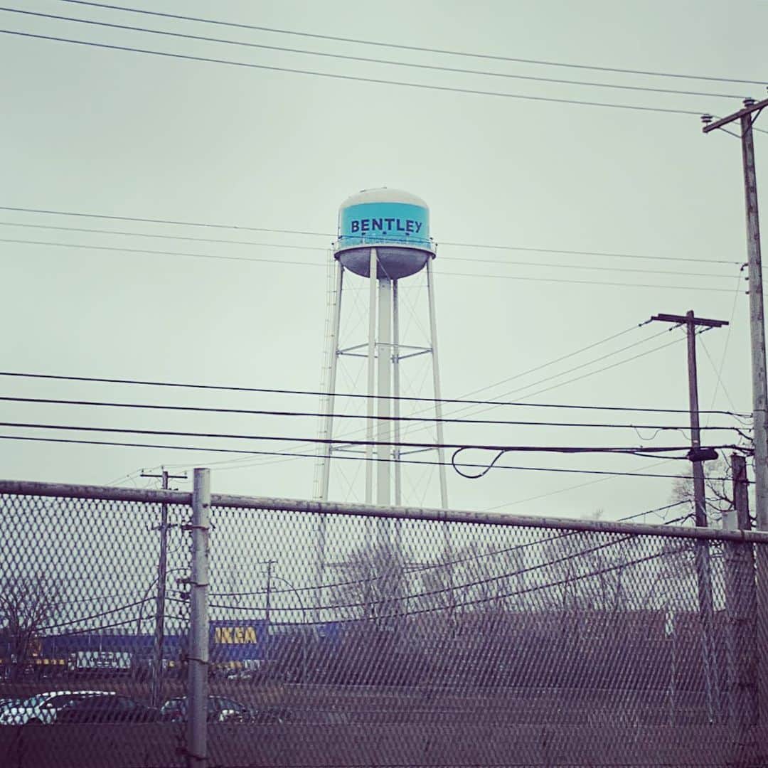 中邑真輔さんのインスタグラム写真 - (中邑真輔Instagram)「blue #watertower」4月16日 4時06分 - shinsukenakamura