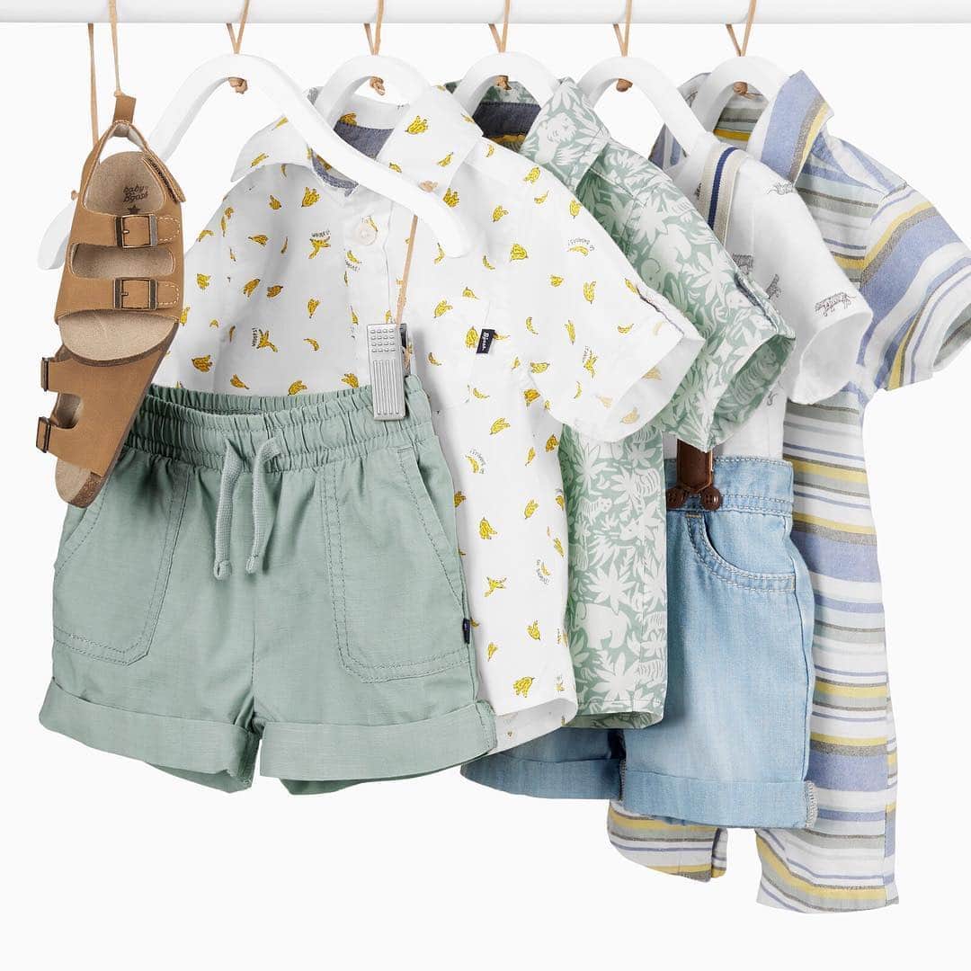 のインスタグラム：「We’re going #bananas over this new delivery from #babybgosh! #tigers #zebras #stripes #babyboyclothes #oshkoshkids」