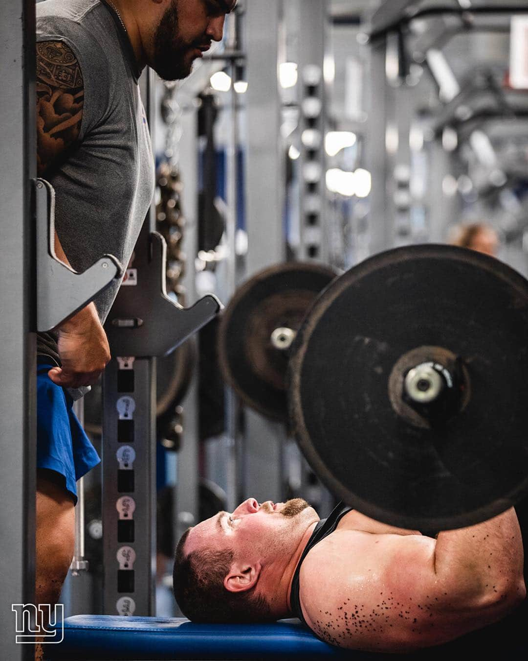 New York Giantsさんのインスタグラム写真 - (New York GiantsInstagram)「Putting in the work. #GiantsPride」4月16日 4時35分 - nygiants