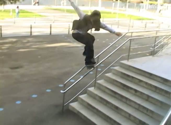 スラッシャーのインスタグラム：「THOSE tricks on THAT axe 🤯 @maxgeronzi’s ‘Back to the 80’s’ part is LIVE on ThrasherMagazine.com 📡 @almostskateboards」