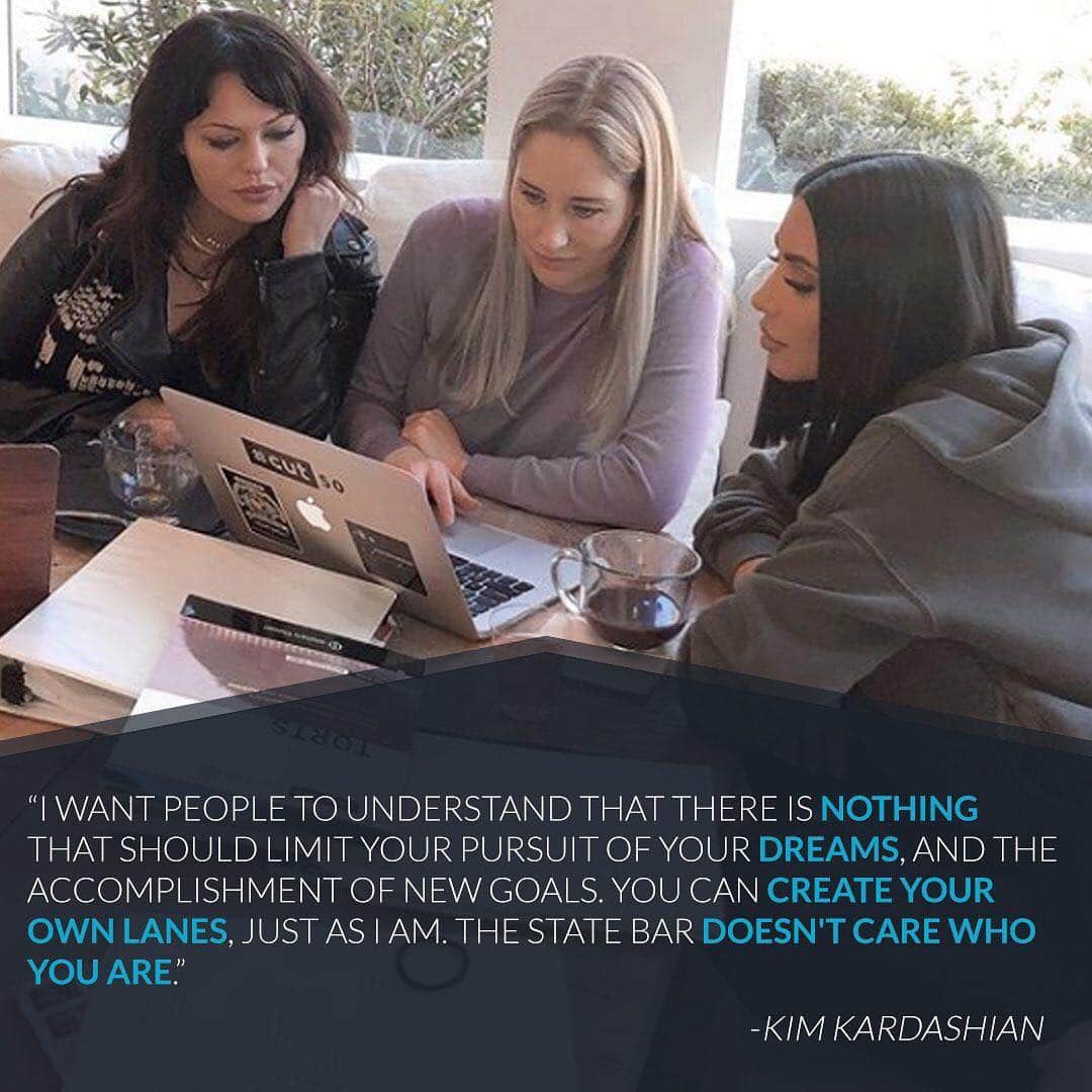 E! Onlineさんのインスタグラム写真 - (E! OnlineInstagram)「You can say a lot of things about Kim Kardashian, but you can't say she doesn't work hard. Link in bio to see her full response to the backlash she's received over becoming a lawyer. (📷: @kimkardashian)」4月16日 5時20分 - enews
