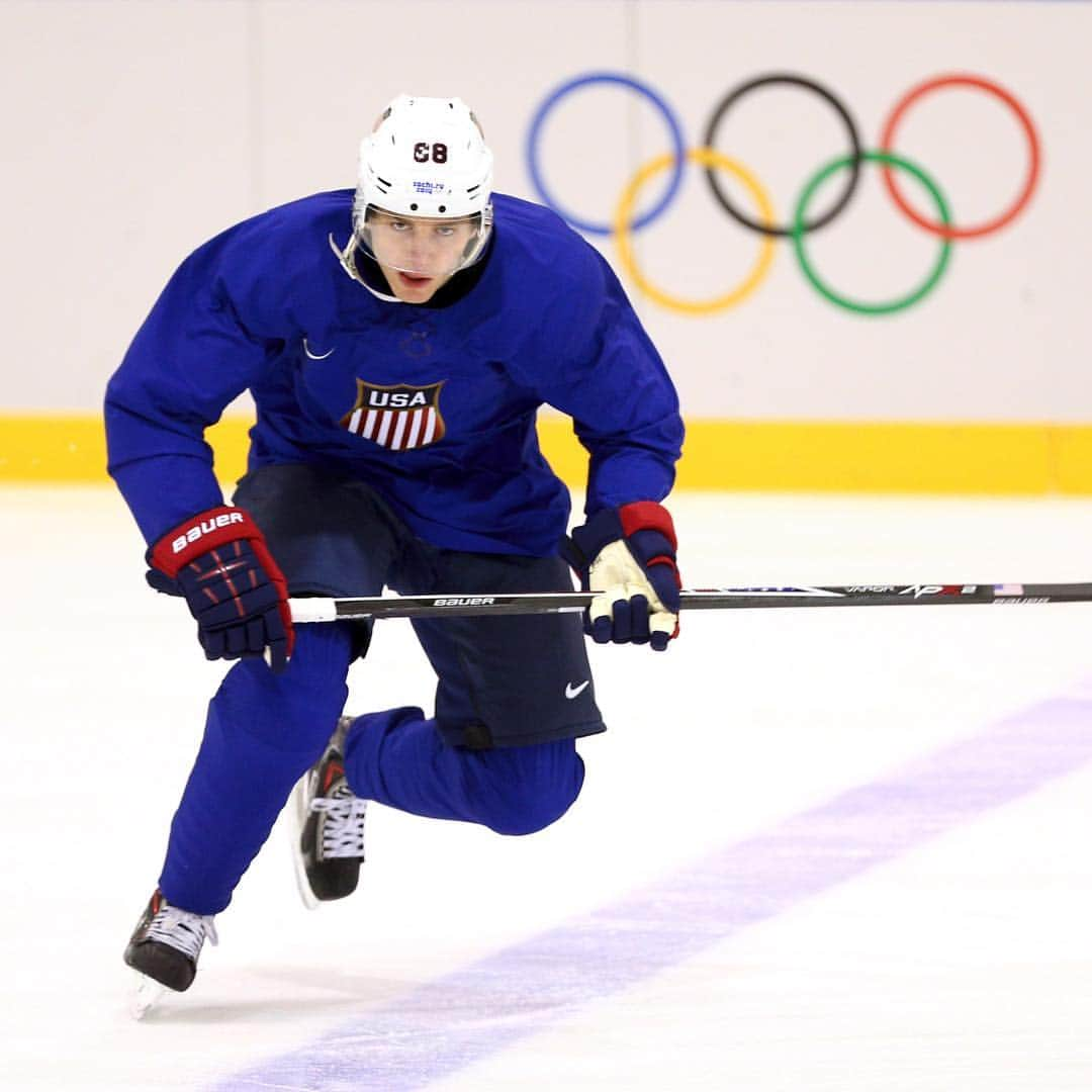 オリンピックチャンネルさんのインスタグラム写真 - (オリンピックチャンネルInstagram)「2010 silver medallist with Team USA, Patrick Kane will captain the Red, White and Blue at the upcoming 2019 IIHF Men’s World Championships.⁣⠀ ⁣⠀ @2019iihfworlds⁣⠀」4月16日 5時31分 - olympicchannel_x