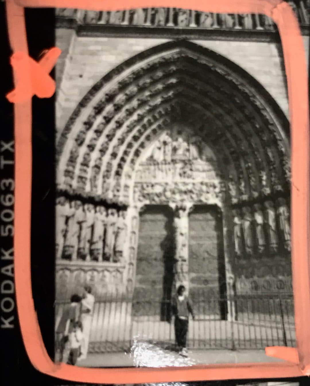 パール・ジャムさんのインスタグラム写真 - (パール・ジャムInstagram)「Thinking about Paris. First trip in 1991, I spent hours in Notre Dame with Michael Goldstone. Photo of candles for “Black” t-shirt. - Jeff」4月16日 6時59分 - pearljam