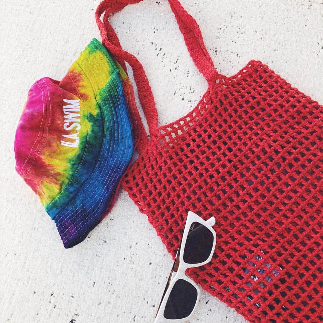 ILAのインスタグラム：「Sunny day necessity the tie dye bucket hat available in Red, Blue and Rainbow 🌈 Which color are you? Check it out @ •www.ilaswim.us • #ilaswim」