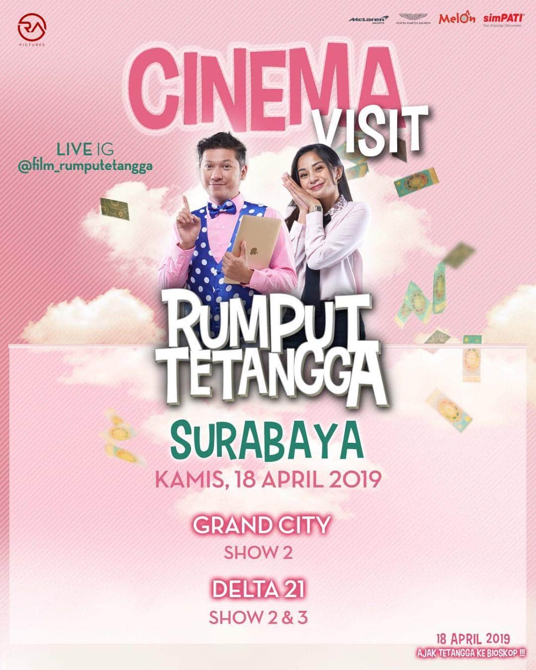 Raffi Ahmadさんのインスタグラム写真 - (Raffi AhmadInstagram)「HALLO SURABAYA !!! 🤗 • Tanggal 18 April 2018 kita datang  ke kota Surabaya 🎉  Yuk ke Bioskop dan nonton film RUMPUT TETANGGA di GRAND CITY & DELTA 21 XXI •  Yuk Ajak tetangga2 kalian ke bioskop, sampai ketemu disana yaa siap2 ketemu INDRA & INGE yaaa 😍 . . @rapictures.id @simpati @melonindonesia @astonmartinjakarta  @mclarenjakarta  #rumputtetangga #yanghijaubelumtentumemukau」4月16日 17時47分 - raffinagita1717