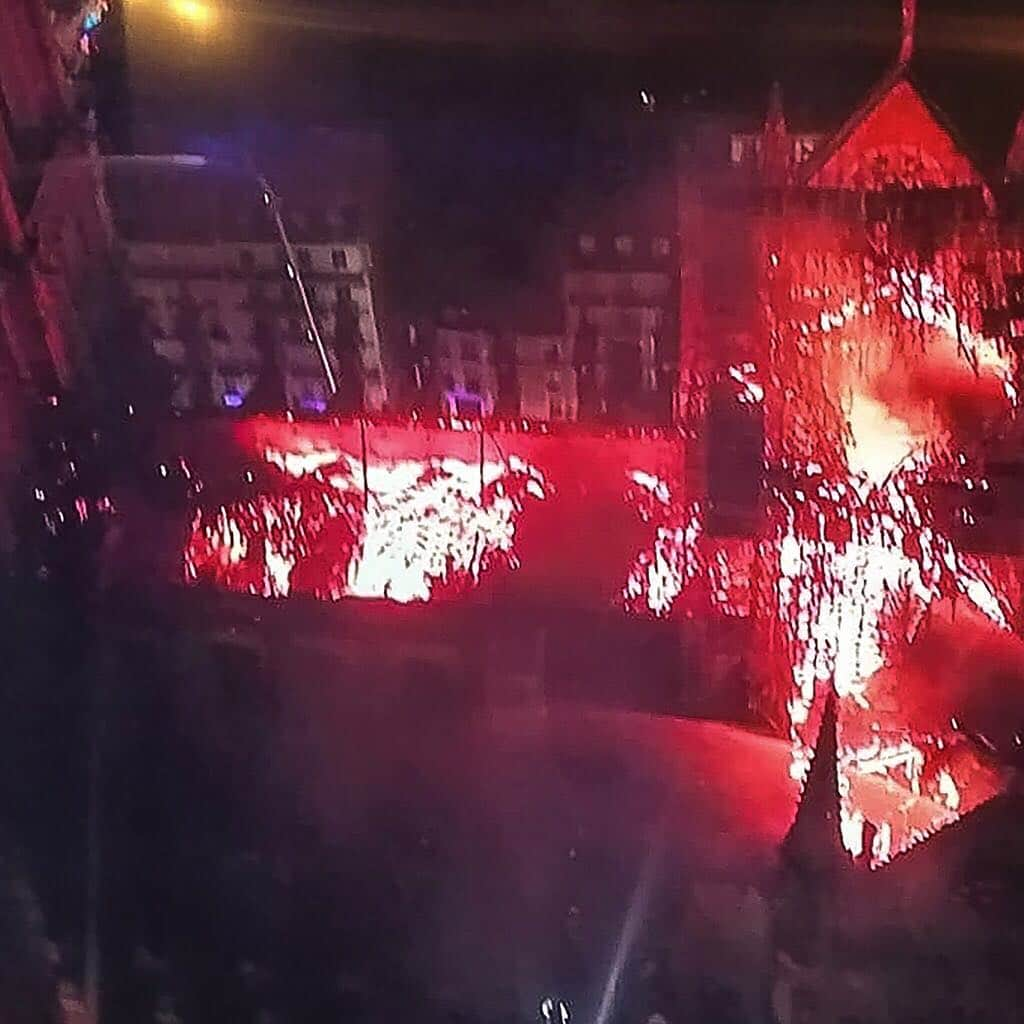 CNNさんのインスタグラム写真 - (CNNInstagram)「A devastating fire may have gutted Notre Dame in Paris — but amid the smoke and ash, the cathedral’s altar and cross are still intact. The blaze raged for several hours on Monday evening before 400 firefighters managed to bring it under control. However, they were unable to save the spire, which burned to a blackened shell before finally toppling as thousands of Parisians watched in horror from the streets. But the building’s iconic facade and towers were salvaged, as were a host of invaluable artifacts and works of art stored inside. An investigation into what caused the fire has been opened, and French President Emmanuel Macron has vowed that the cathedral will be rebuilt. Photos: Philippe Wojazer / French Interior Ministry / Getty Images」4月16日 18時00分 - cnn