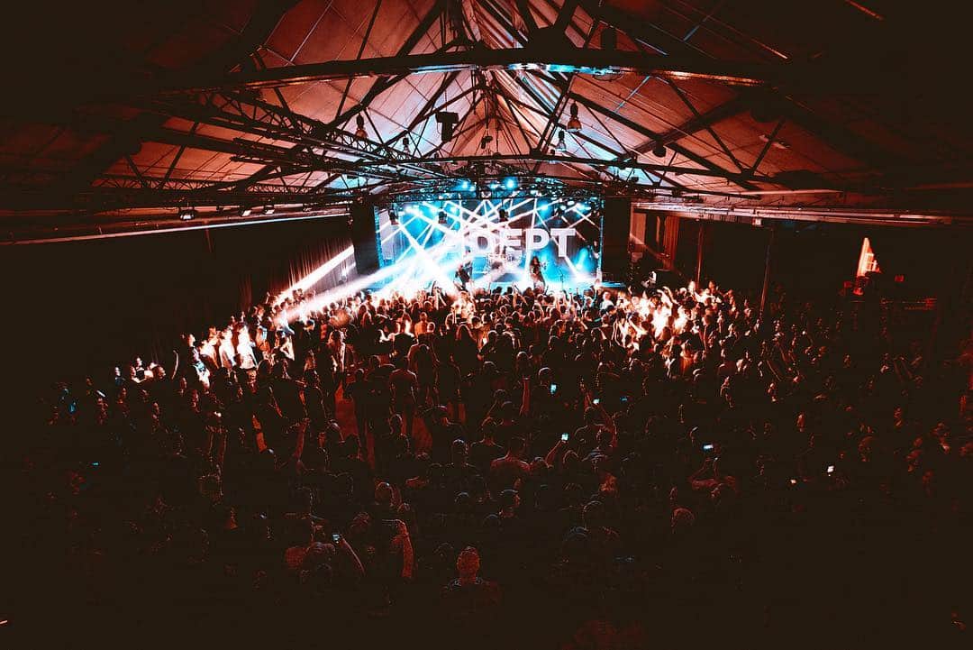 Crystal Lakeさんのインスタグラム写真 - (Crystal LakeInstagram)「Thank you Stockholm, Sweden! It was CRAZY and INSANE! Our very first Russia and Sweden tour is officially done ✅ Thank you for having us on this beautiful tour @adeptontour, @high5ivemusic and @wildenergyofficial. We’ll be back soon.  Photo: @johngyllhamn  #CrystalLake #Adept」4月16日 18時07分 - crystallake777