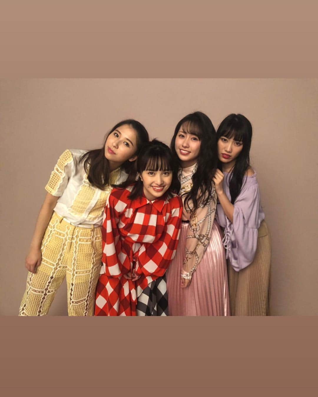 百田夏菜子さんのインスタグラム写真 - (百田夏菜子Instagram)「こちらも初回限定版Bから。オフショット☺︎」4月16日 18時36分 - kanakomomota_official