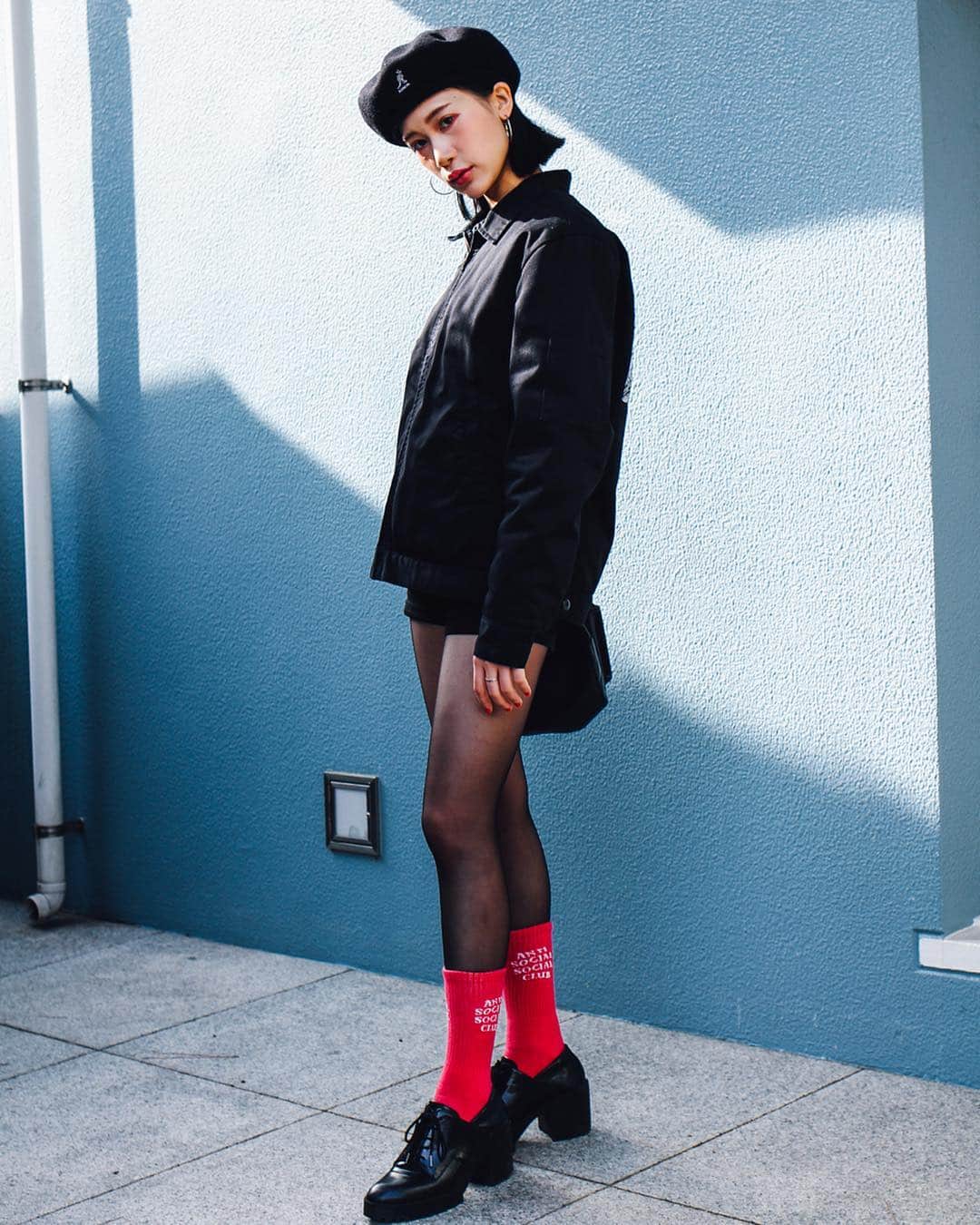 Fashionsnap.comさんのインスタグラム写真 - (Fashionsnap.comInstagram)「【#スナップ_fs】 Name weni  Jacket #Supreme Pants #Bershka Bag #GIVENCHY Shoes #ZARA Hat #KANGOL  #fashionsnap #fashionsnap_women」4月16日 10時12分 - fashionsnapcom