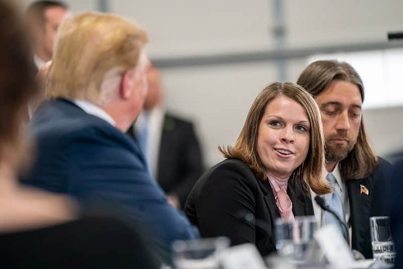 ドナルド・トランプさんのインスタグラム写真 - (ドナルド・トランプInstagram)「Today, President Trump traveled to Minnesota to hold a roundtable discussion on the booming economy and historic tax cuts.」4月16日 11時05分 - realdonaldtrump