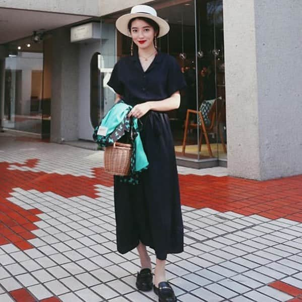 ur'sさんのインスタグラム写真 - (ur'sInstagram)「. . 【 style share 】 リボン付半袖シャツワンピース 品番:BTXN0307 ¥3,990+tax . @chemiiiii 様、素敵なコーディネートをありがとうございます！ 1枚で上品に決まる開襟デザインがポイントのワンピースです💙👗 . STYLE SHARE 募集中！ ハッシュタグは『#urs_styling』 素敵な着こなしは、紹介させて頂くことがあります。 . #urs_official #ユアーズ #レディース #fashion #コーディネート #ワンピース #開襟 #半袖ワンピース . . #repost @chemiiiii ・・・ ootd!!! お天気良かったのでサラッとワンピース1枚☺︎☀️ @urs_official  #リボン付半袖シャツワンピース #urs_styling#urs_official#ユアーズ」4月16日 11時25分 - urs_official