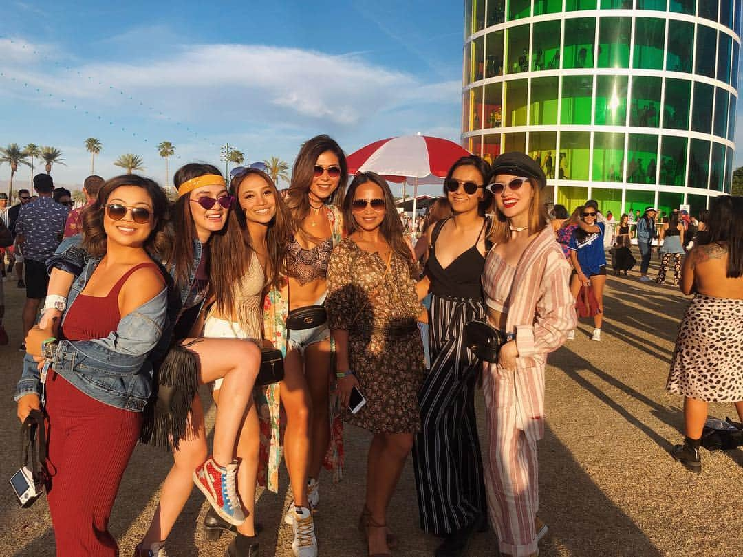 ルナ・マヤさんのインスタグラム写真 - (ルナ・マヤInstagram)「Fun day #coachella #coachella2019 #goodvibesonly #festivalfashion #lunamaya」4月16日 11時26分 - lunamaya