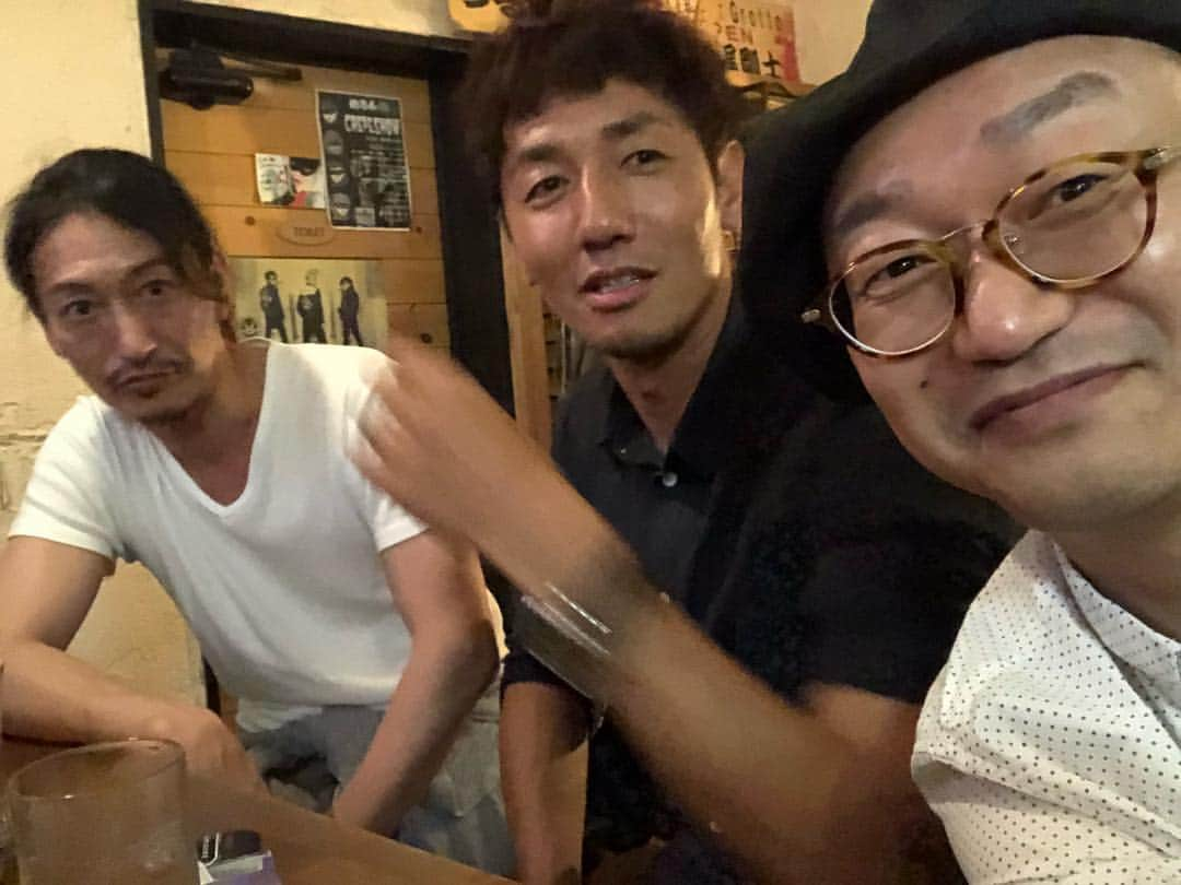 島津健太郎さんのインスタグラム写真 - (島津健太郎Instagram)「ある夜#弓削智久 #萩野崇 #吉岡毅志 #仮面ライダー龍騎 #ウルトラマンガイア」4月16日 12時47分 - k_super_xtreme