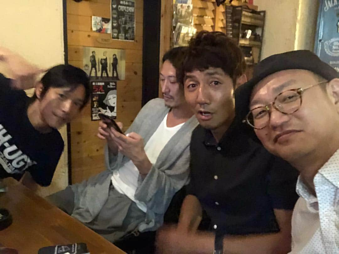 島津健太郎さんのインスタグラム写真 - (島津健太郎Instagram)「ある夜#弓削智久 #萩野崇 #吉岡毅志 #仮面ライダー龍騎 #ウルトラマンガイア」4月16日 12時47分 - k_super_xtreme