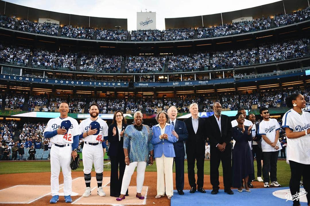 Los Angeles Dodgersさんのインスタグラム写真 - (Los Angeles DodgersInstagram)「For Jackie. #Jackie42」4月16日 13時02分 - dodgers