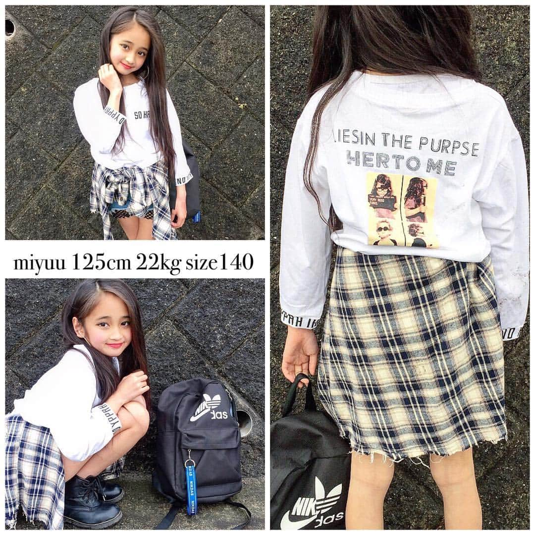 韓国子供服♡smilekids(すまいるきっず) さんのインスタグラム写真 - (韓国子供服♡smilekids(すまいるきっず) Instagram)「* * ☻ご覧頂き有難うございます☻ . . . 💛2019春夏新作🍂💛 . . . . ︎︎︎︎︎︎︎︎︎︎︎︎︎︎︎︎☑︎バックプリントがお洒落な トップス販売中です♡ 袖部分の英字もインパクト有り♡ ユニセックスで着用ok!✨ . . 是非、ゲットして下さい😘 カラー違い、サーモンピンクも 販売中♡ . . . . ———————————————— ♡着画model みゆうᒼᑋªⁿ♡ ☺︎smilekid専属model☺︎ @miiiina0910  身長 125cm 22kg size140 ————————————————— . . web shop http://smilekids888.com/で販売しています← —————————————————— ★ゆうちょ振込での購入も可能です★ web shopより、在庫を確認後  商品名、サイズ、カラーをDMにて 連絡頂けると幸いです☺︎ 確認後のお返事になりますので お時間を頂く場合があります。 在庫が少ない場合や再入荷の人気商品は 取り置きが難しい事があります。 ご了承ください🥺 . . —————————————————— ご購入してくださった方へ✉️ @smilekids888 をタグ付けして投稿して頂いた方を ストーリーにて紹介させて頂きます😍  さらに‥抽選で‥ 毎月、５名様にお買い物で使えるクーポンを プレゼント🎁致します☺️ . 1等‥1.000円OFFクーポン(2名様) 2等‥500円OFFクーポン(3名様) . 沢山のタグ付けをお待ちしています😍  _________________________________________ . ☻webshopには.Instagramプロフより リンクでとべます✈︎✈︎✈︎ http://smilekids888.com/ . #熊本ママ #山鹿 #裏起毛 #韓国子供服 #格安#お洒落を発信 #熊本 #キッズコーデ #キッズ#キッズファッション  #ig_kids #kids_japan #ボーダー #kjp_ootd #今日の服 #kidsfashion #プチプラコーデ  #プチプラファッション #mamagirl #リンクコーデ#ママリ#smilekids #３歳#４歳#５歳#春#新作#カラフル」4月16日 13時04分 - smilekids888