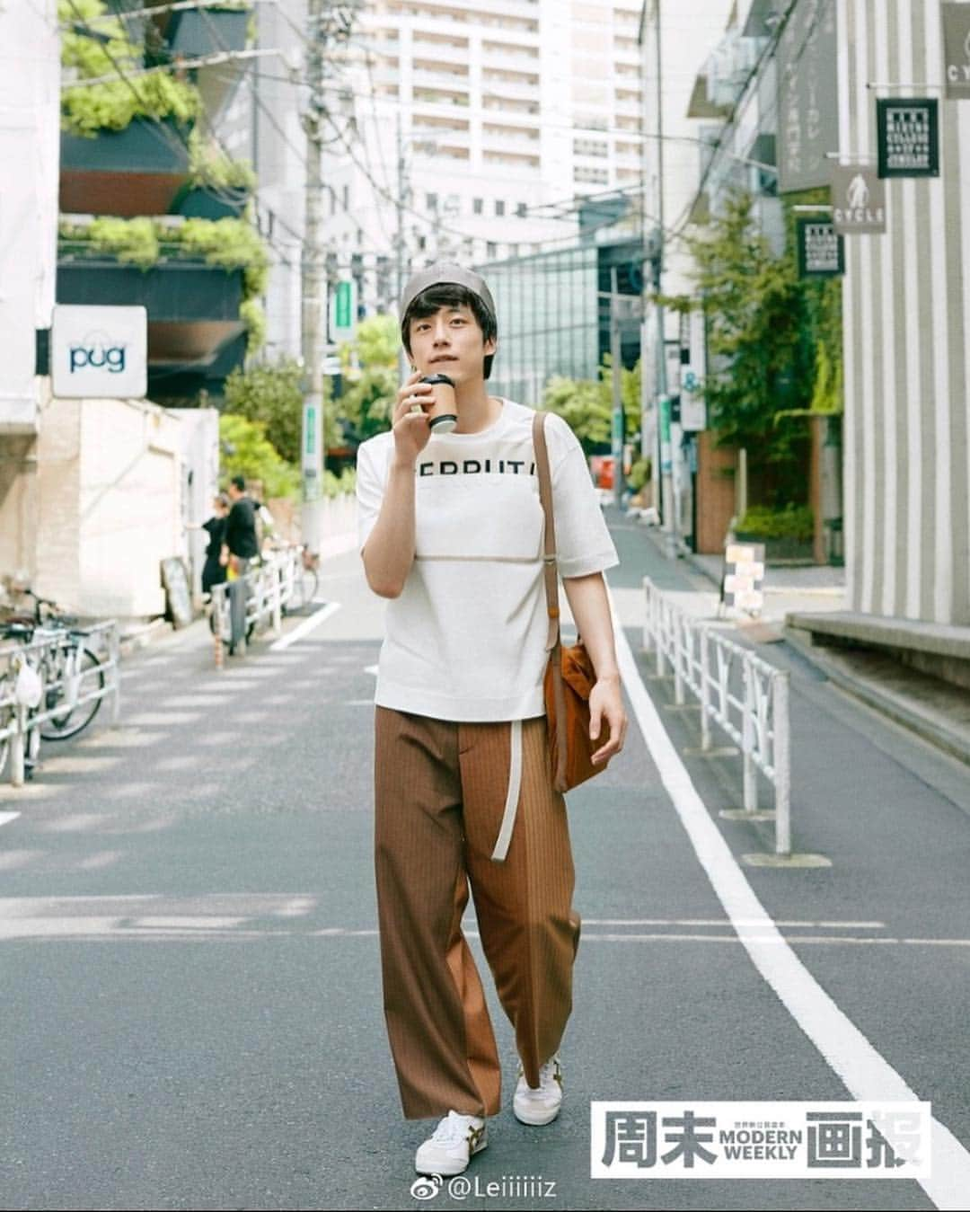 坂口健太郎さんのインスタグラム写真 - (坂口健太郎Instagram)「☕️ #坂口健太郎 #sakaguchikentaro #modernweekly #周末画报」4月16日 13時20分 - sakaguchikentaro117