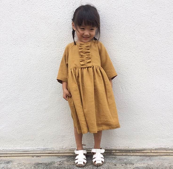 TRUNKさんのインスタグラム写真 - (TRUNKInstagram)「オンラインショップにはキッズのお洋服も沢山アップしていますので是非チェックしてみてください。  オンラインショップはインスタグラムTRUNKトップページのHP→オンラインショップからのぞいてください^ ^  アップしきれていない作品や、商品もありますので、気になるものがありましたらお気軽にお問い合わせください。  今日ものんびりオープンしています^ ^  #広島#宮島#trunk宮島 #雑貨屋#オンラインショップ」4月16日 13時27分 - trunk2007