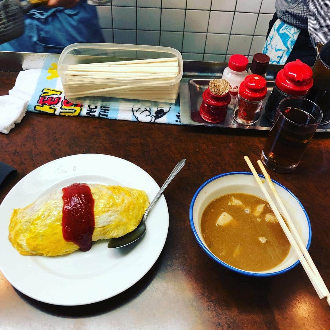 金村義明さんのインスタグラム写真 - (金村義明Instagram)「＃オムライス＆豚汁#叔父貴しょうちゃん#せっかち早飯同士#岡山行ってから東京戻り」4月16日 13時31分 - yoshiaki_kanemura