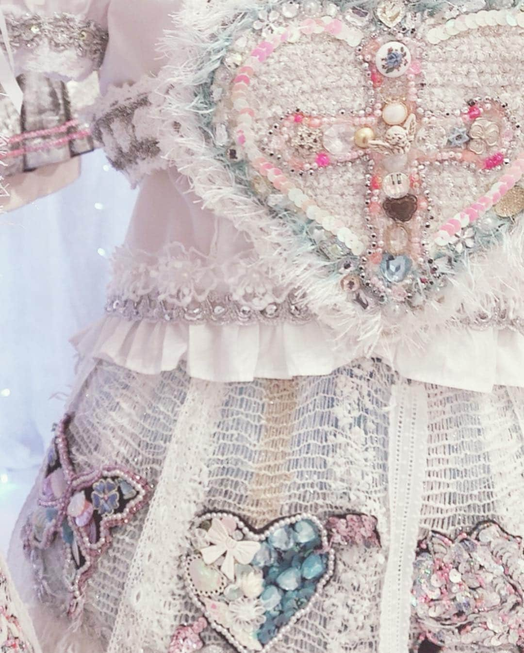 東佳苗さんのインスタグラム写真 - (東佳苗Instagram)「21 century girl rurumu: costume exhibition rei kuromiya/rie kaneko/The Idol Formerly Known As LADYBABY Easter bunny MV detail♡❤︎ #21centurygirlrurumucostumeexhibition #rurumu #theidolformerlyknownasladybaby」4月16日 13時51分 - usagi_kanae