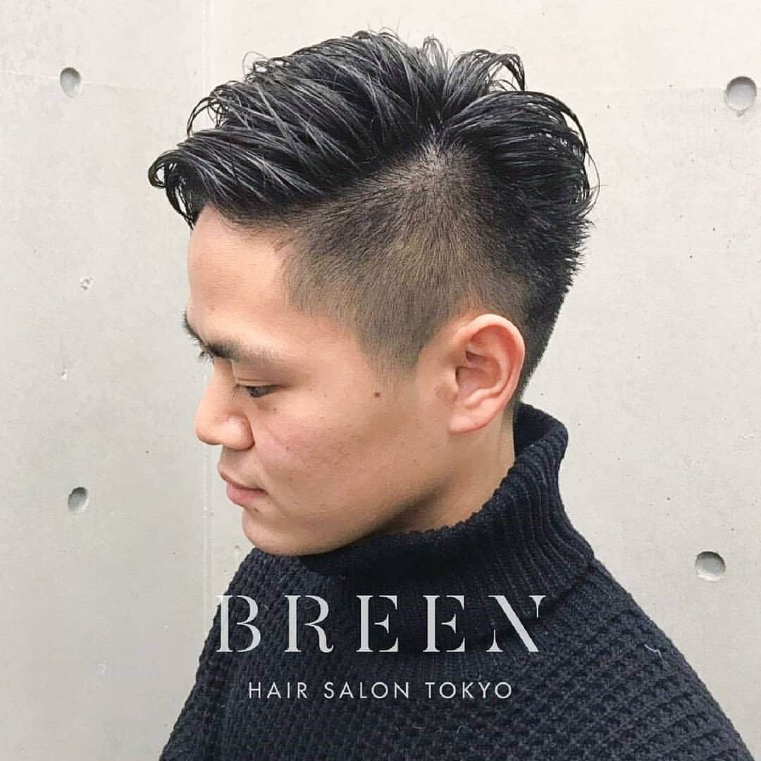 Hairsalon BREEN Tokyoさんのインスタグラム写真 - (Hairsalon BREEN TokyoInstagram)「. 【東京でショートヘアがうまい店・ジェンダーレスなヘアサロン✂】 . 「ただいま！と言ってしまうくらい何度も通いたい美容室」がコンセプト . お客さまが女性：男性比率が１：１　ジェンダーレスです。 . ヘアスタイルの質問はコメントにお願いします！ 担当スタイリストから返信します。 . . Cut:¥5,400 Color:¥5,400 Perm:¥5,400 . . . Hairsalon BREEN Tokyo 原宿駅・明治神宮前駅 5分 東京都渋谷区神宮前3-25-12FUJIBUILDING2F TEL:03-6432-9454 MAIL:info@hair-breen.com . #breentokyo  #原宿美容室 #表参道美容室 #明治神宮前美容室 #原宿ヘアサロン #メンズ髪型  #ヘアスタイリング  #イメチェン #カットが上手い #メンズヘアセット #マッシュ男子 #ショートが得意 #メンズスタイリング #メンズヘアカタログ #メンズヘア #メンズショート #メンズヘアスタイル #メンズマッシュ #メンズヘアサロン #束感ショート #ジェンダーレス #LGBT」4月16日 15時55分 - hairsalon_breen_tokyo