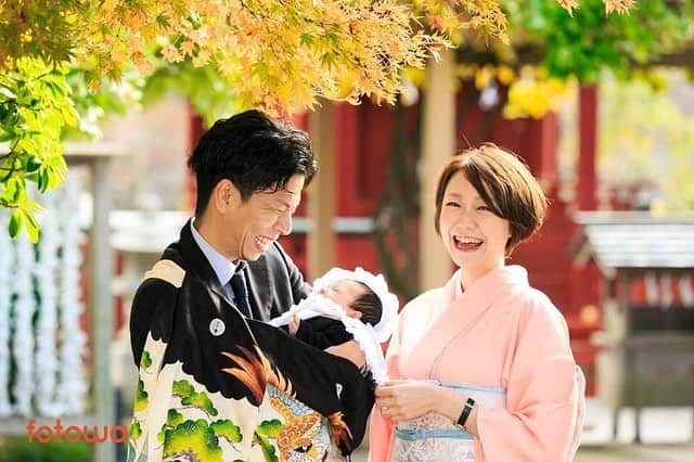 otowa (フォトワ)さんのインスタグラム写真 - (otowa (フォトワ)Instagram)「.﻿ ﻿ 🌸今日のフォトグラファーさん：羽田 哲也さん🌸﻿ ﻿ 「撮影って楽しいものなんですよ！！！ 気がつくと緊張もなくなって笑っている、そんな時間をお届けします！」﻿ と語るのは、人気フォトグラファーのひとり、羽田さん😊﻿ ﻿ 初めての撮影で緊張してしまう、リラックスできるか不安..そんなお客様の心に寄り添った、適度な声かけと雰囲気作りで、楽しい撮影になること間違いなしです♩﻿ ﻿ 出張撮影ってどんなものだろう..？と気になる方は、ぜひお気軽に羽田さんにご相談されてみてくださいね🙌﻿ ﻿ ...........................﻿ ﻿ ▼羽田 哲也さんが撮影したお写真はこちら﻿ https://fotowa.com/photographers/haneda_tetsuya﻿ ﻿ #fotowa #出張撮影﻿ ﻿ #出張カメラマン #家族写真 #ファミリーフォト﻿ #キッズコーデ #写真好きな人と繋がりたい #新米ママ﻿ #親バカ部 #赤ちゃん #おやばか部 #赤ちゃんのいる暮らし﻿ #暮らし #コドモダカラ #親子 #キズナ #子育て﻿ #赤ちゃんのいる生活 #育児 #子育てぐらむ﻿ #お宮参り写真 #七五三写真」4月16日 16時58分 - fotowa.jp