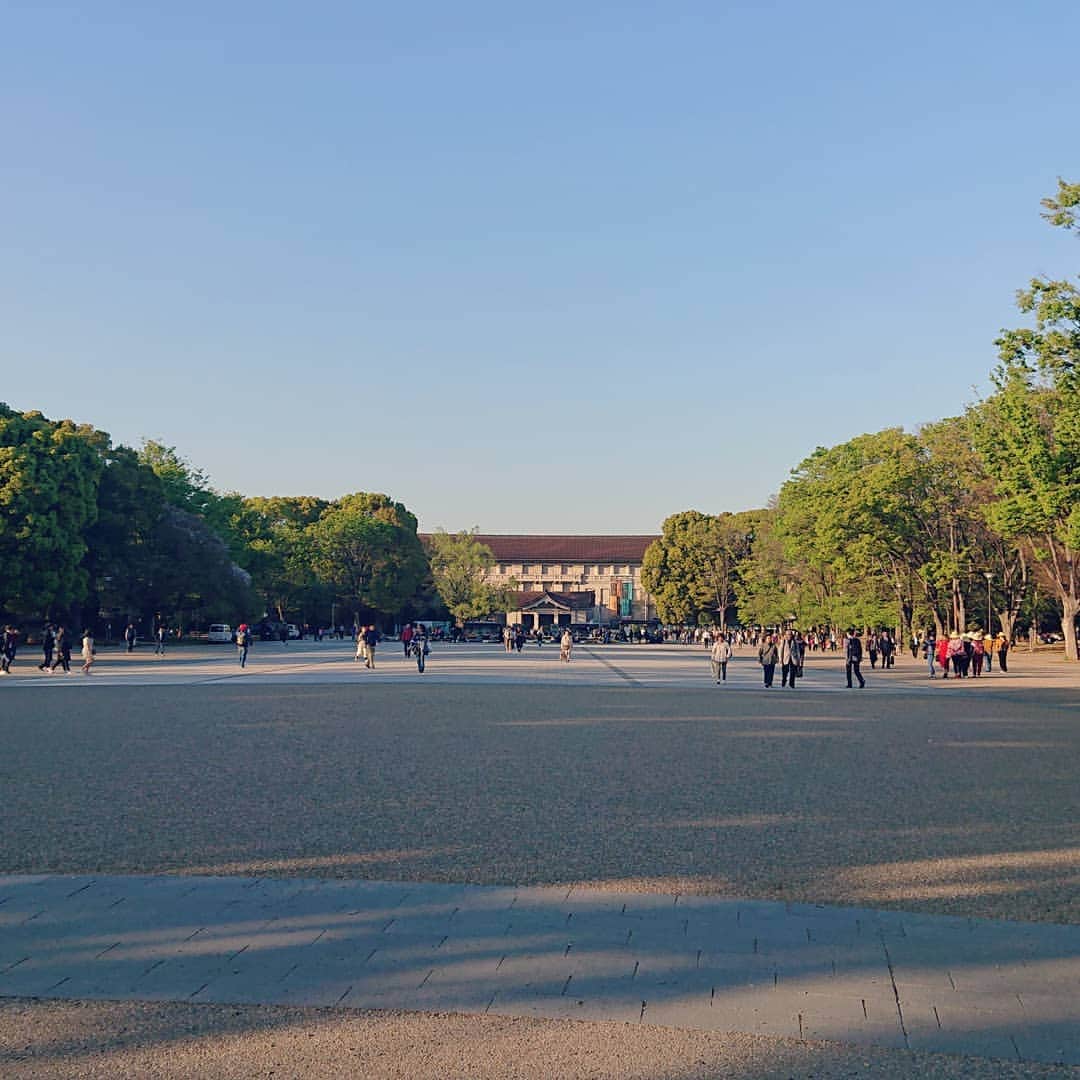 Genのインスタグラム：「何十回と訪れてる上野恩賜公園だけれど、今日は今までで一番心地が良かった。」