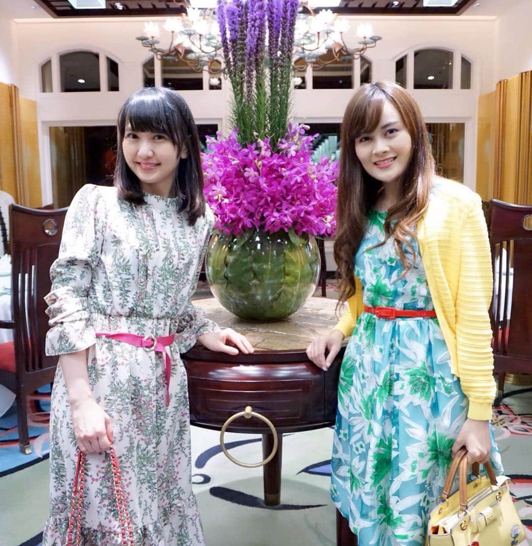 三浦泉さんのインスタグラム写真 - (三浦泉Instagram)「* #ディズニーエクスプローラーズロッジ  で飲茶ディナー いただきました🎉🍽 *  ディズニーらしく飲茶にもミッキーが登場❣️ どれも美味しく 絶品でした🍽😊♥️ * @himemode  ちゃんとテンション上がってます🎉😊♥️💗 #香港ディズニーランド  #女子旅　 #ここはもっとハッピー #香港 #香港旅行  #香港ディズニー #desneyexplorerslodge #飲茶 #飲茶ディナー」4月16日 17時12分 - princessizu1201
