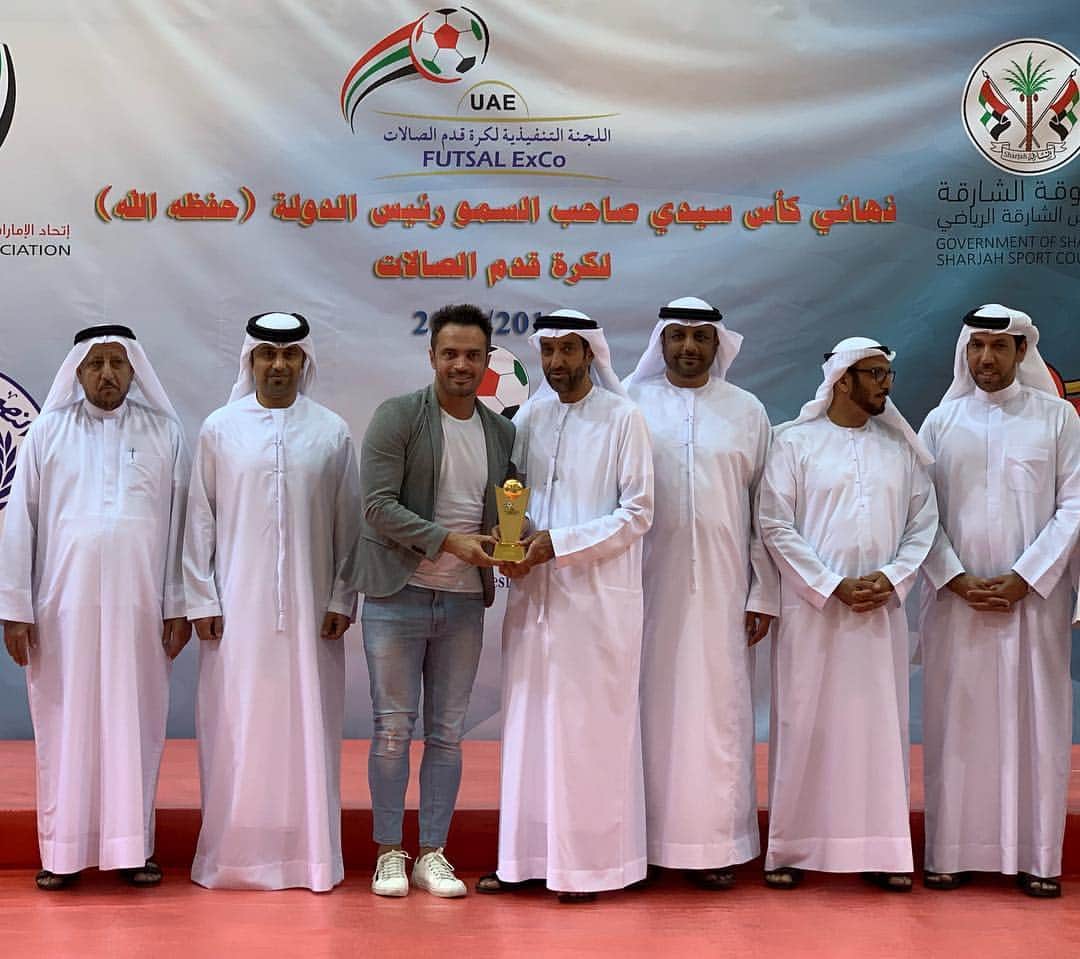 アレッサンドロ・ローザ・ヴィエイラのインスタグラム：「Thank you for the love and the respect #Dubai #MyDubai @uaefutsal —- Obrigado por tanto carinho e respeito @uaefutsal ❤️」