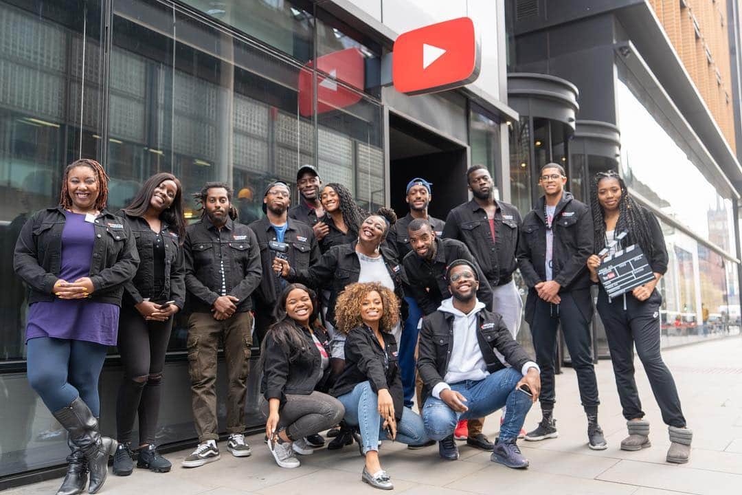 YouTubeさんのインスタグラム写真 - (YouTubeInstagram)「Say hello to the NextUp #YouTubeBlack London Class of 2019! These creators spent a week at the YouTube space in London learning how to level up their channels. Check out their channels — link in bio. #YTNextUp」4月17日 3時19分 - youtube