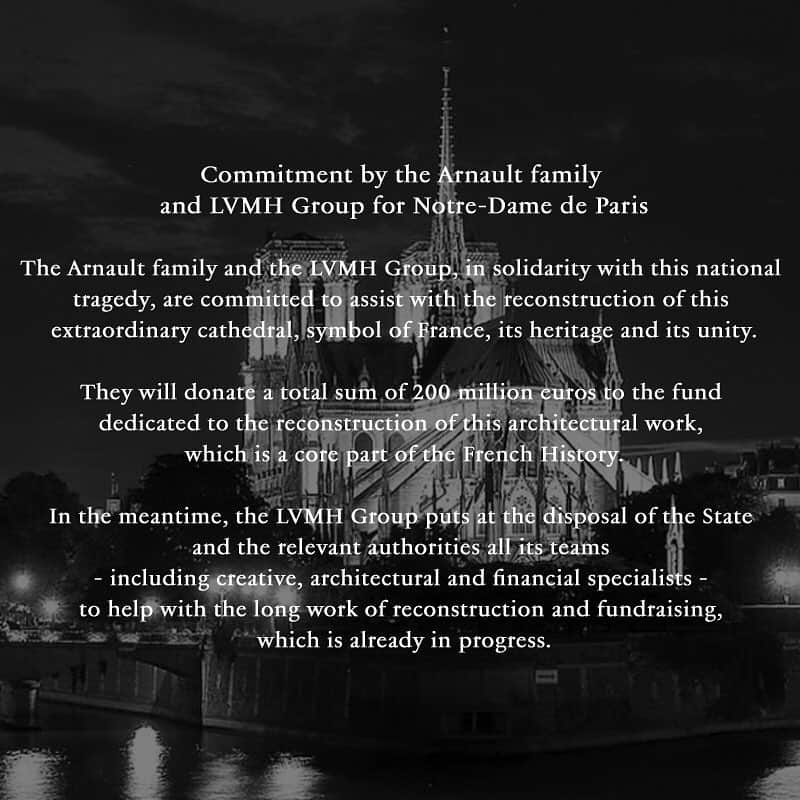 Fendiさんのインスタグラム写真 - (FendiInstagram)「In the wake of this national tragedy, the Arnault family and the LVMH Group pledge their support for #NotreDame. They will donate a total of 200 million euros to the fund for reconstruction of this architectural work, which is an integral part of the history of France. #Paris #Lvmh」4月16日 19時08分 - fendi