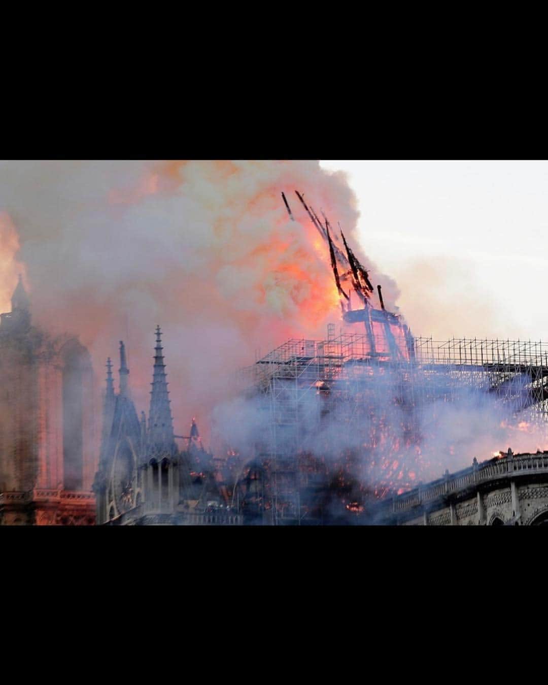オリビア・タイさんのインスタグラム写真 - (オリビア・タイInstagram)「What a sad day for art, history, and mankind. I heard that millions are pledging to have the Notre Dame de Paris restored. I hope it’s true. Get well soon, Notre Dame! 💜🇫🇷」4月16日 19時23分 - olivia.thai