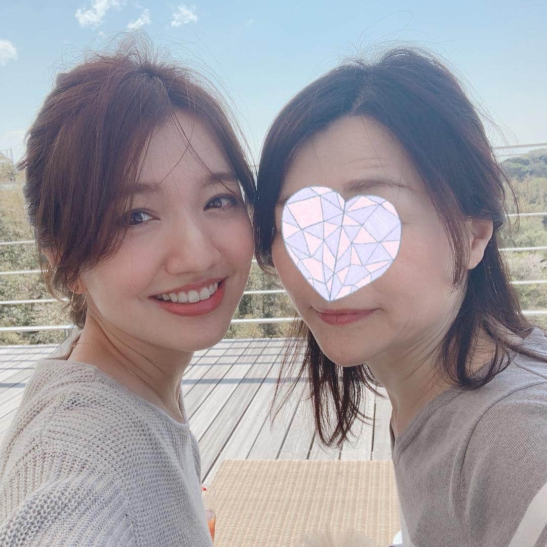 赤松麻里菜さんのインスタグラム写真 - (赤松麻里菜Instagram)「#西鎌倉 にあるケーキ屋さん#ルミリュウ鎌倉山 へ行って来ました🍰✨ 開放感溢れる#オープンテラス はとっても静かで鳥の囀りが聴こえて、すごく居心地が良かった😢🧁💕 頂いたオレンジのケーキ🍊もしっとり食感で、甘すぎず美味しかった🥰 暑くなる前にまた行きたいな☕️💕 #鎌倉 #ケーキ #カフェ #鎌倉山」4月16日 19時34分 - marigram0726