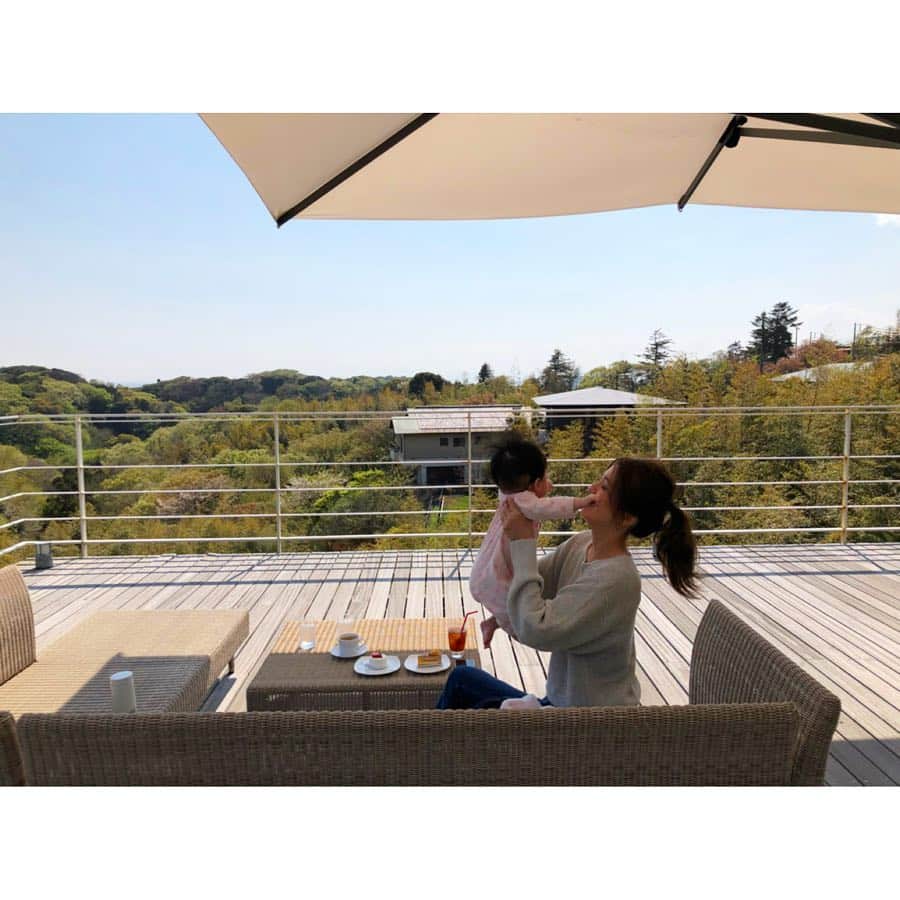赤松麻里菜さんのインスタグラム写真 - (赤松麻里菜Instagram)「#西鎌倉 にあるケーキ屋さん#ルミリュウ鎌倉山 へ行って来ました🍰✨ 開放感溢れる#オープンテラス はとっても静かで鳥の囀りが聴こえて、すごく居心地が良かった😢🧁💕 頂いたオレンジのケーキ🍊もしっとり食感で、甘すぎず美味しかった🥰 暑くなる前にまた行きたいな☕️💕 #鎌倉 #ケーキ #カフェ #鎌倉山」4月16日 19時34分 - marigram0726