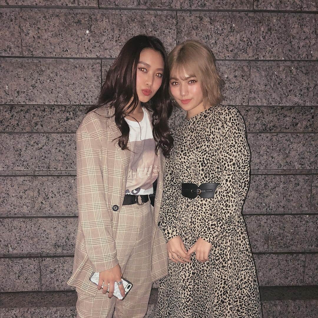 浪花ほのかのインスタグラム：「、 、 、  しゅなっちととある収録でした こうして一緒にお仕事できるのほんとに嬉しい〜(｀✧∀✧´) 皆さんお楽しみに！  #fashion #make」