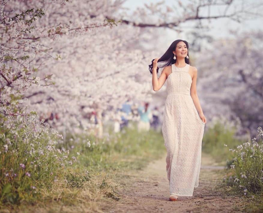 冨田七々海さんのインスタグラム写真 - (冨田七々海Instagram)「🌸🌸🌸 ・ PC: @hirocameras ・ ・ ・ ・ #桜 #お花見 #桜満開 #桜撮影会 #モデル #撮影 #ポートレート #ポートレートモデル #作品撮り #ミスコン #二子玉川 #撮影依頼 #ミスエコインターナショナル #ミス茨城 #ミスユニバース #photoshoot #tokyo #model #sakura #cherryblossom #travel #traveling #traveljapan #spring #beautypageant」4月16日 20時33分 - missecojapan