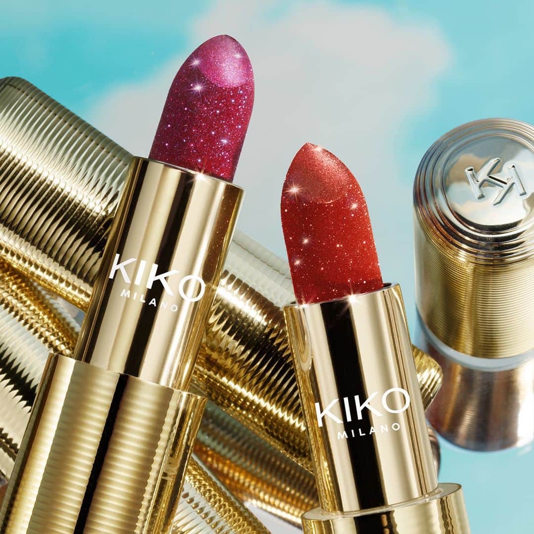 KIKO MILANOさんのインスタグラム写真 - (KIKO MILANOInstagram)「The most #Instagrammable lipsticks out there! 💄 Have you bagged our Ocean Feel Sparkle Lipsticks yet? Shades 02-01」4月16日 20時30分 - kikomilano