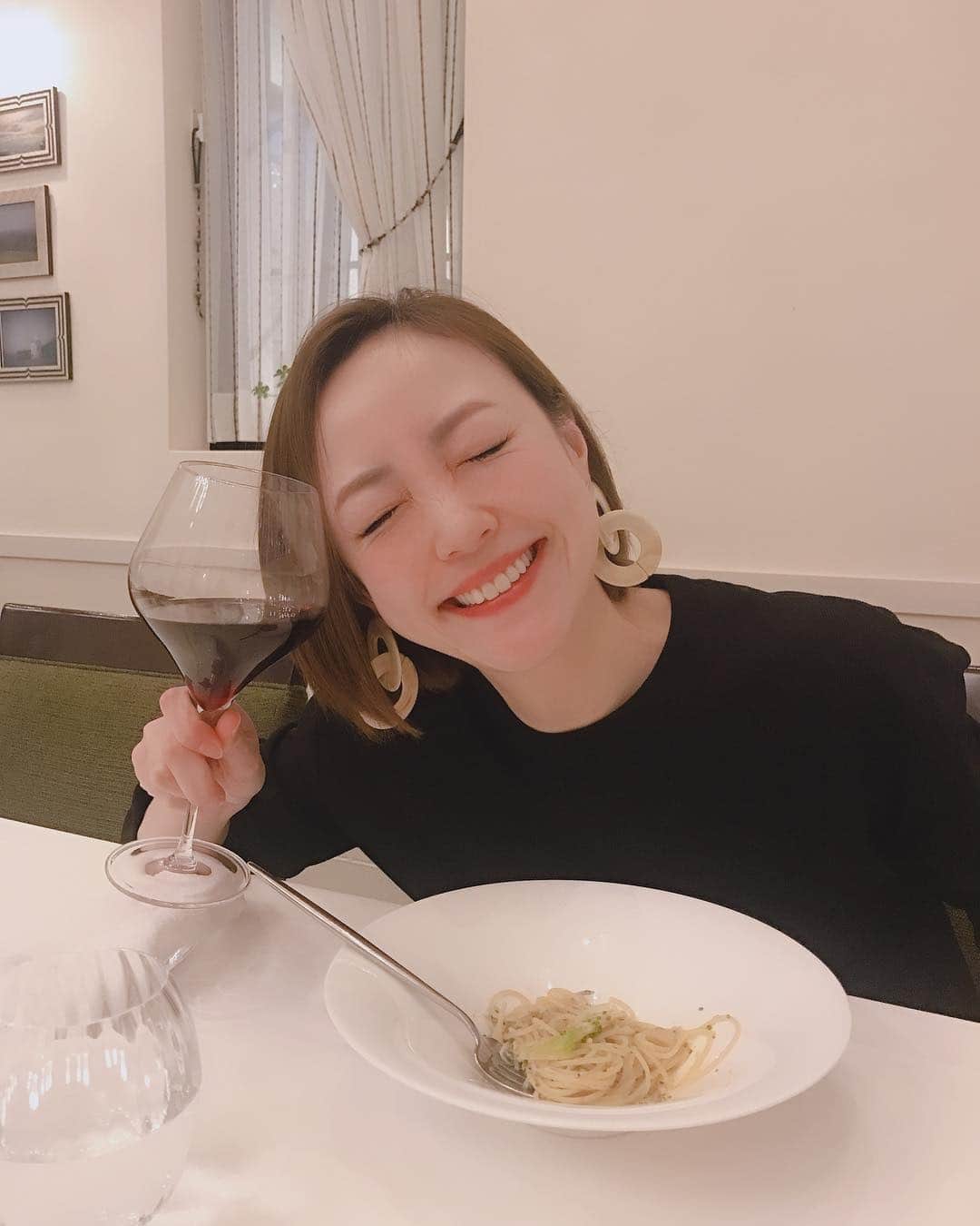 ちすんさんのインスタグラム写真 - (ちすんInstagram)「大好きなお店❤️ご褒美  #カーサ瀬戸内 #ワイン #大好き #レバノン #幸せ #飲みすぎる #お料理 #美味しすぎる #最高 #感謝 #ありがとう」4月16日 20時59分 - chisun11