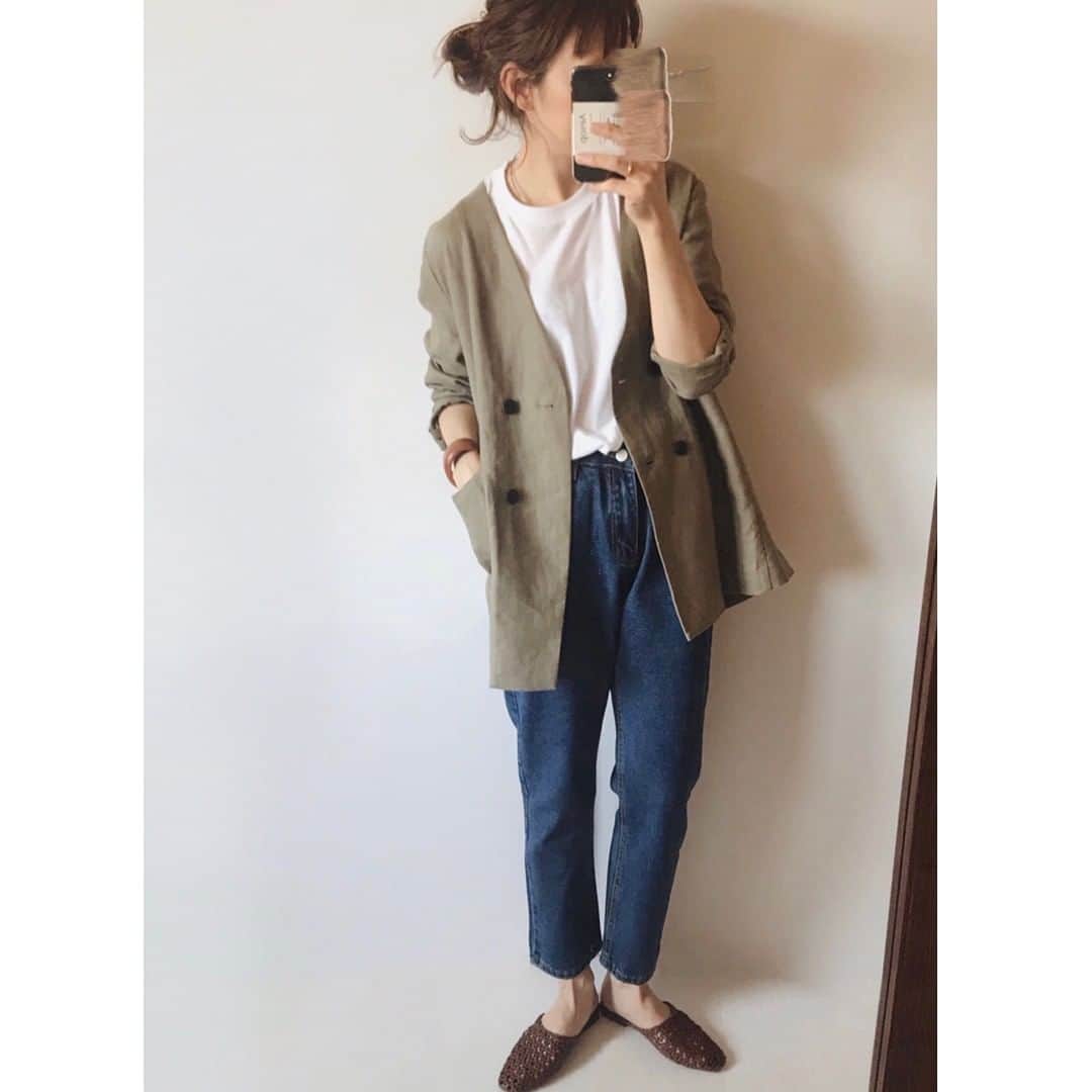 DHOLIC SNAPさんのインスタグラム写真 - (DHOLIC SNAPInstagram)「ファッションアプリWEARよりsanさんの#dholicsnap📷⁣ ———————————————————⁣ JEANS：@dholic_official⁣ 【LADIES】⁣ #セミテーパードデニムパンツ⁣ 全3色￥3,175(税込)⁣ ———————————————————⁣ sanさんステキに着こなしていただき⁣ ありがとうございます👏🏻⁣ みなさんもぜひ#dholicsnap を付けて⁣ コーデ投稿してくださいね！⁣ ———————————————————⁣ #DHOLIC#dholicism#fashion#ootd⁣ #プチプラコーデ#今日のコーデ⁣ #春コーデ#デニムパンツ#デニム#denim」4月16日 21時05分 - d_by_dholic