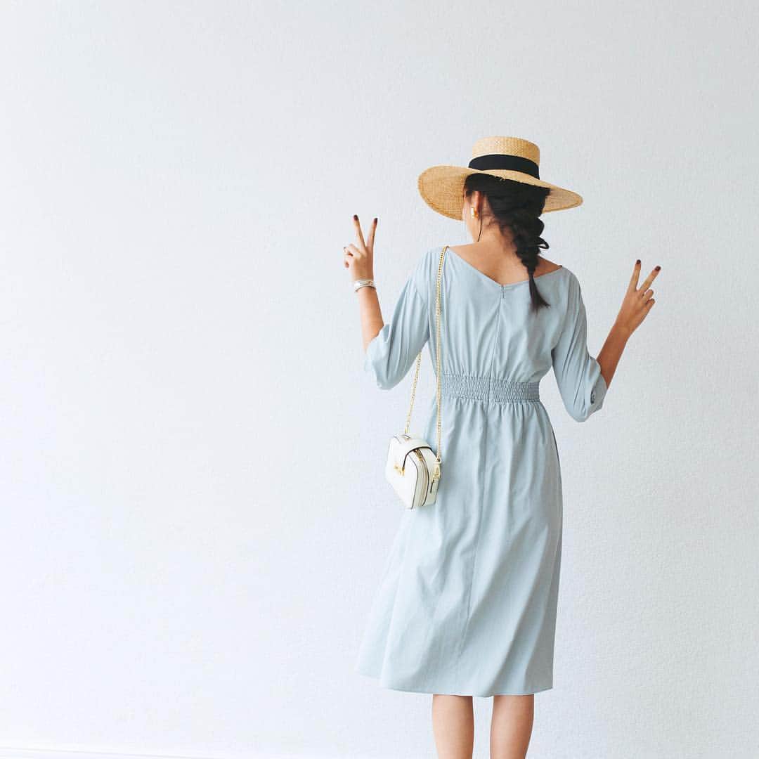 JewelChanges Official Accountさんのインスタグラム写真 - (JewelChanges Official AccountInstagram)「. 【RECOMMENDED ITEM】 FIT&FLARE ONE PIECE . . #EMMELREFINES#2019SS_EMMELREFINES#onepiece #エメルリファインズ#ワンピース #ワンピースコーデ #春コーデ#きれいめカジュアル #きれいめコーデ#夏コーデ」4月16日 21時26分 - emmelrefines
