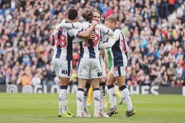 メイソン・ホールゲイトのインスタグラム：「@wba 🔥」