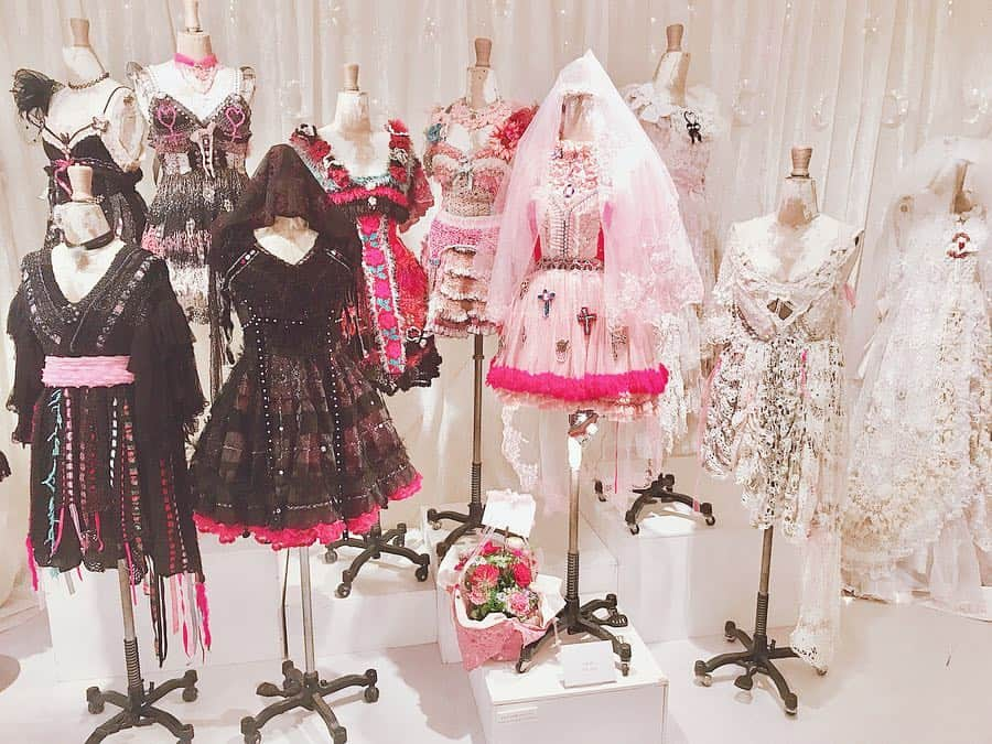 東佳苗さんのインスタグラム写真 - (東佳苗Instagram)「21 century girl×rurumu: costume exhibition seiko omori  #21centurygirlrurumucostumeexhibition #rurumu #大森靖子」4月16日 22時32分 - usagi_kanae