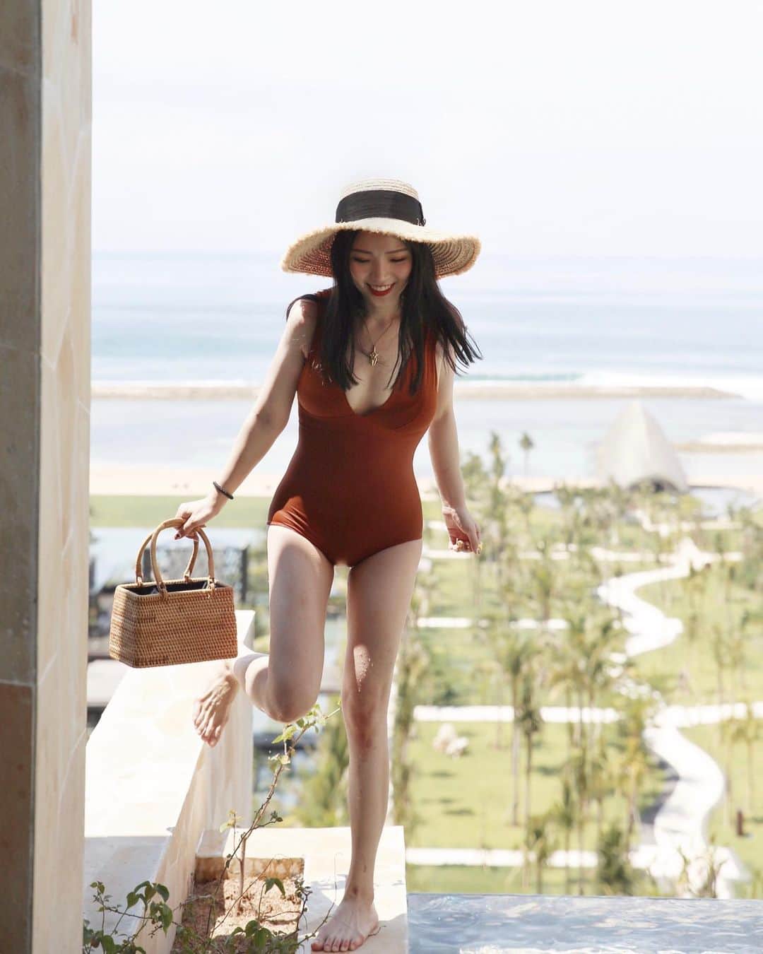 徐琁さんのインスタグラム写真 - (徐琁Instagram)「趁男友在拿行李趕緊偷發🤣🤣🤣 #bali」4月16日 22時50分 - cos55555